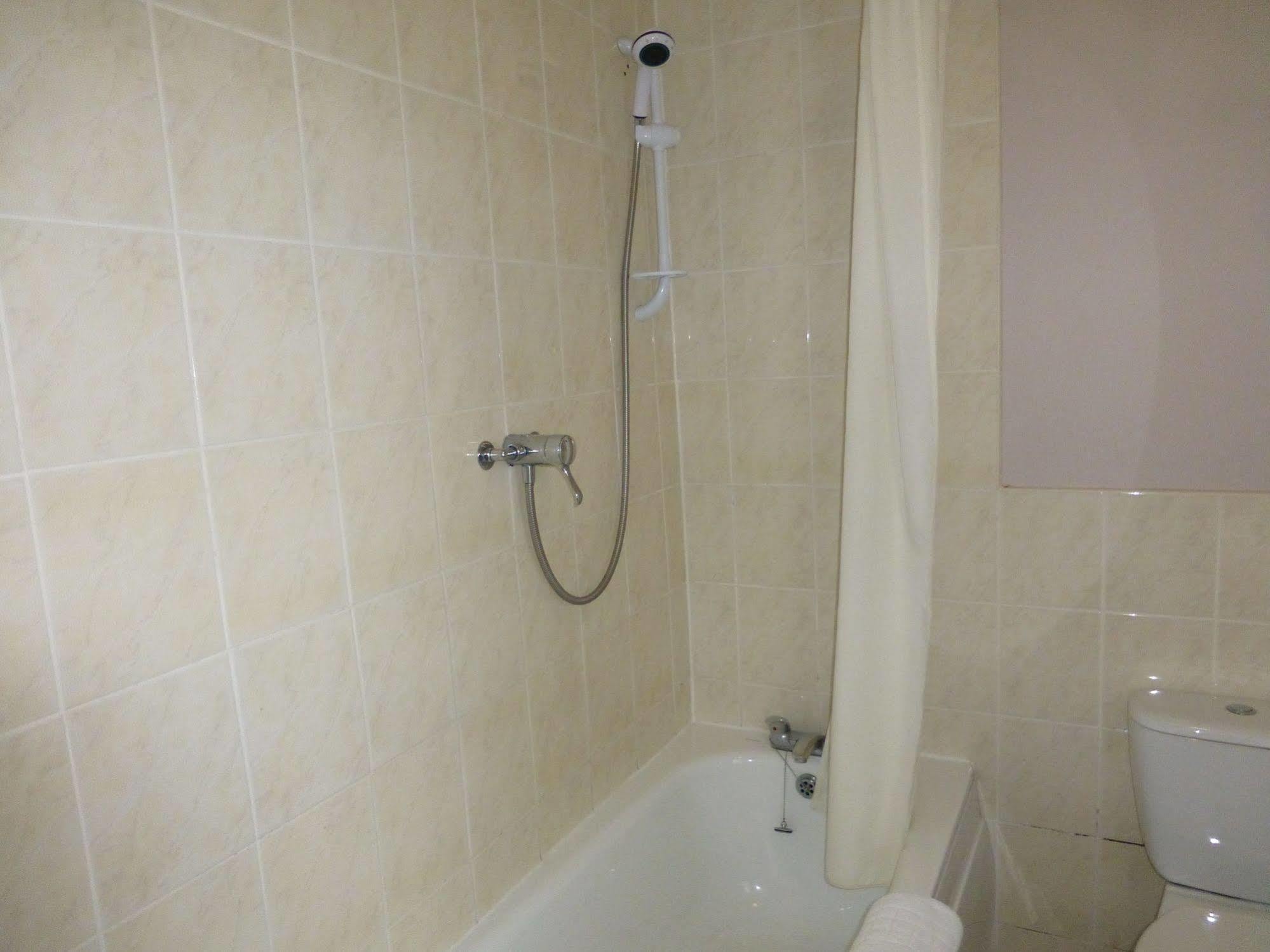 Prince Hotel Smethwick Dış mekan fotoğraf